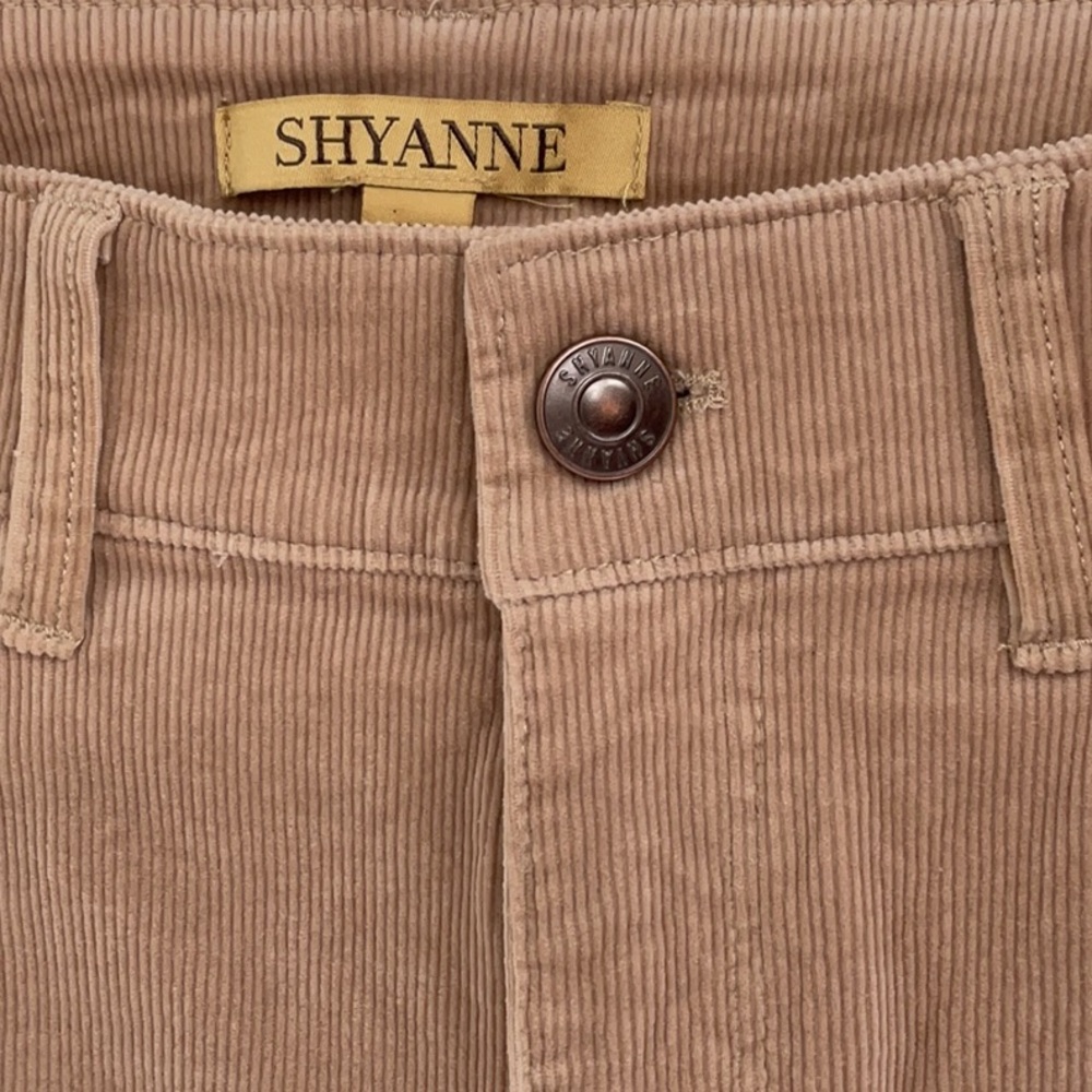 NWT Shyanne Tan Corduroy Skirt Size 29 waist Mid Length Boot Barn - Picture 5 of 7